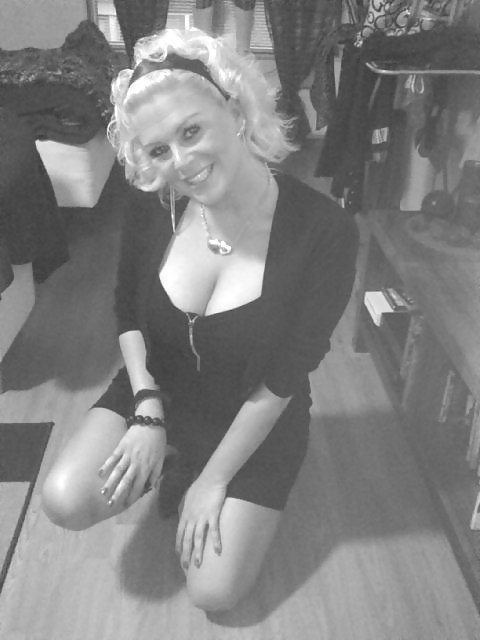 Perfect Curves #14580971