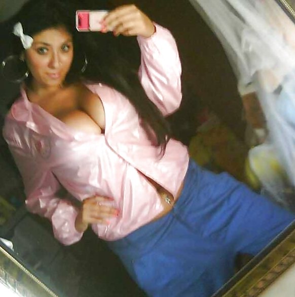 Perfect Curves #14581076