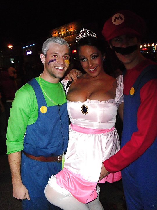 Perfect Curves #14581106