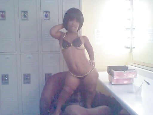 Negra enana stripper
 #2352572