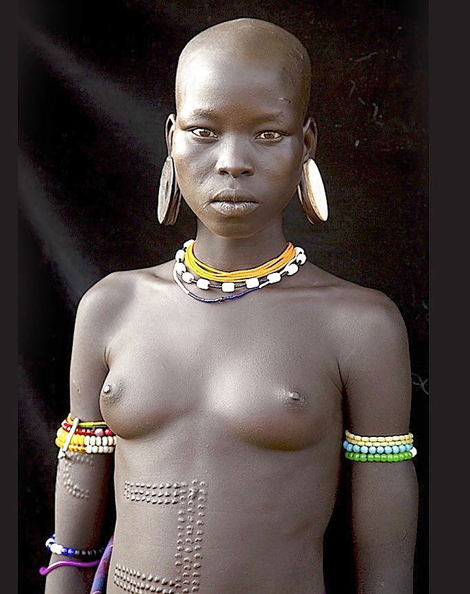African tits #8510675