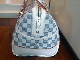 Mis bolsas favoritas(lolz)
 #22198215