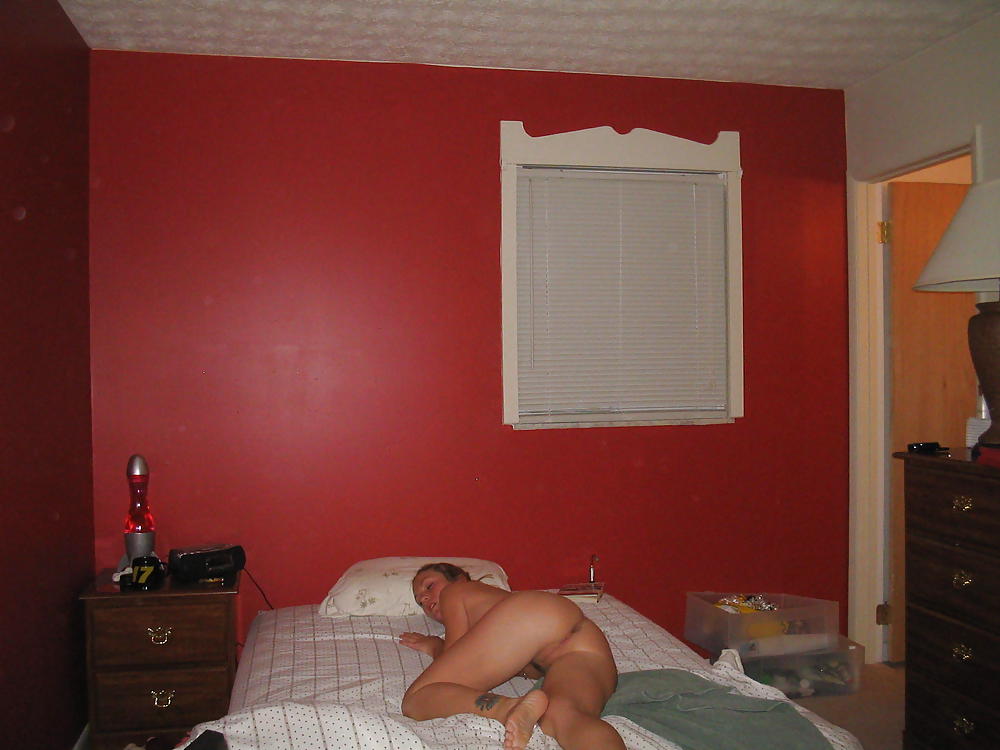 NICE LITTLE BITCH #8850562