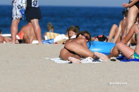 Voyeur beach