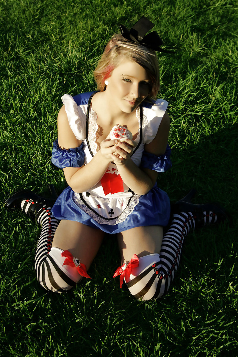 Filles Cosplay (alice) #8900722
