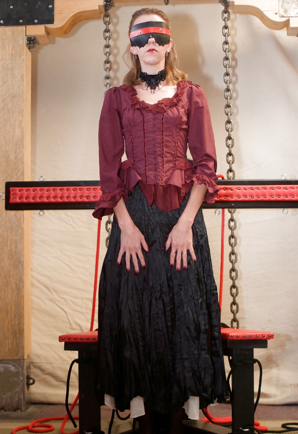 Whips and Pins with five Doms #4790799