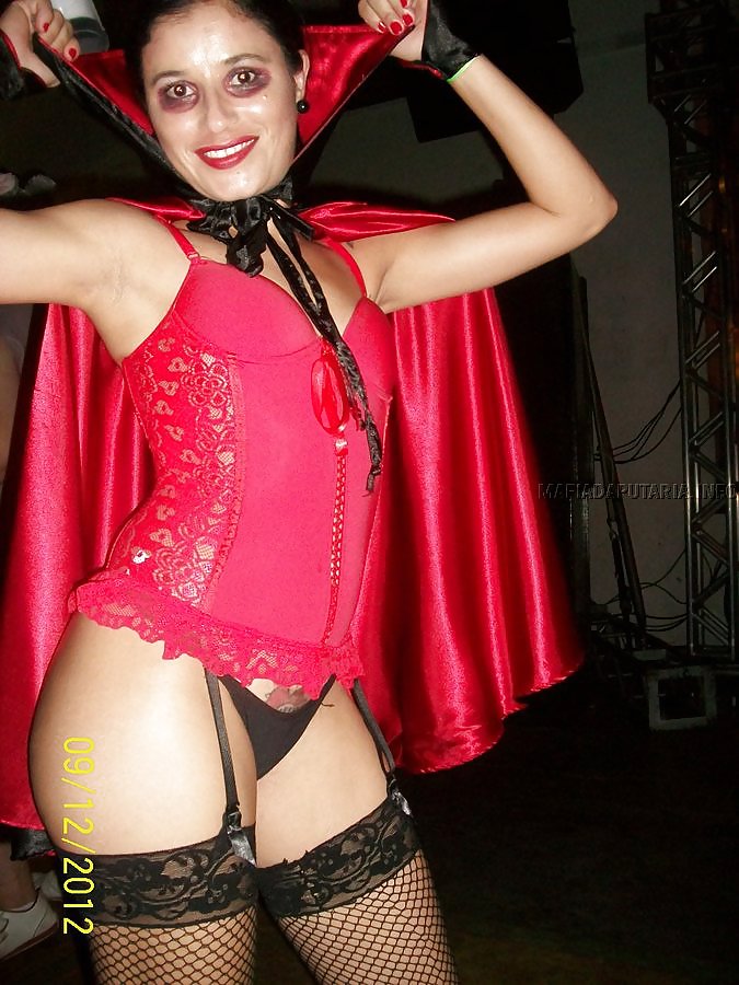Baile de Fantasia Vampira Aninha  #21897356