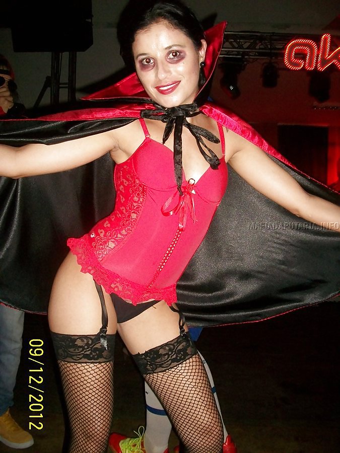 Baile de Fantasia Vampira Aninha  #21897361