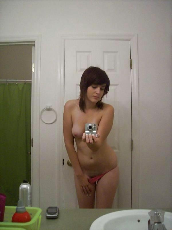 Mirror shot cuties 07
 #700254