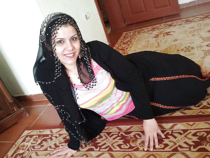 Arabisch-muslimischen Türkischen Turban-Hijab #16669648
