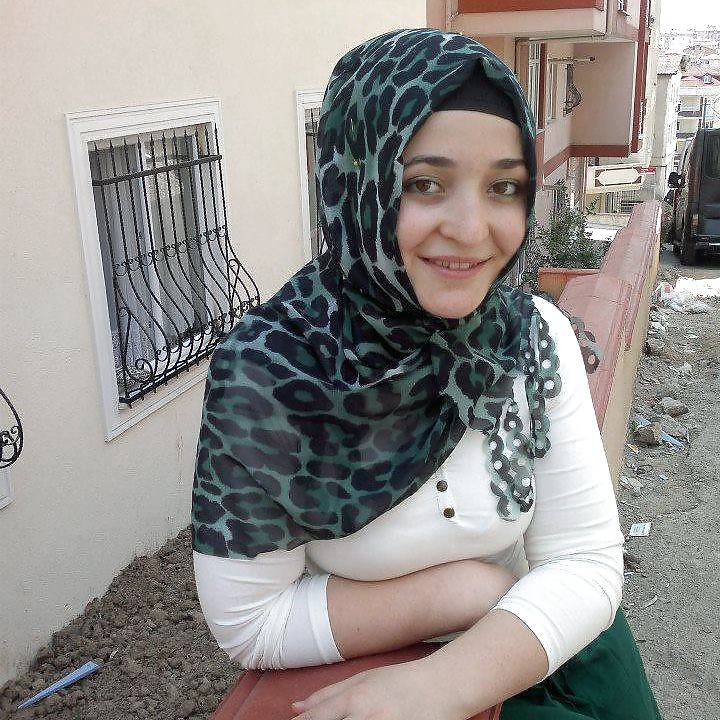 Arabisch-muslimischen Türkischen Turban-Hijab #16669698