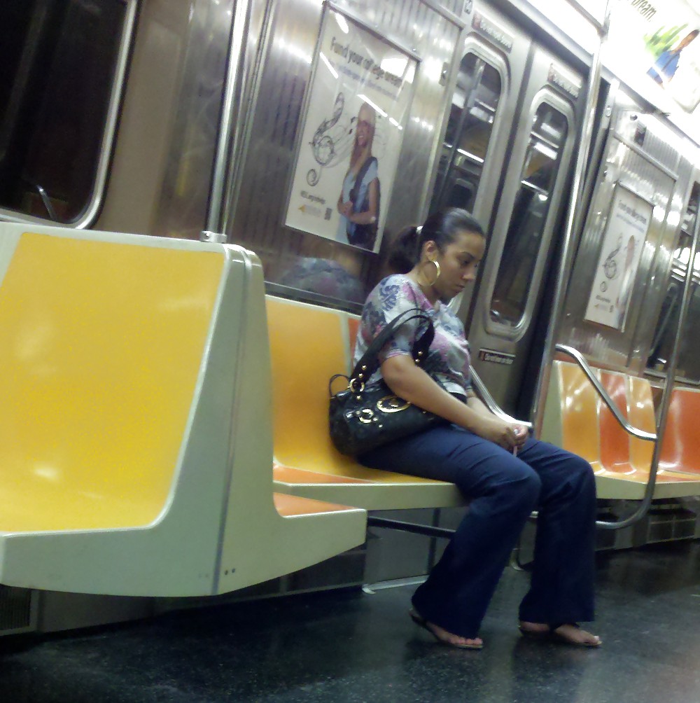 New York Subway Girls 12 - Black Lady Gaga #5788998