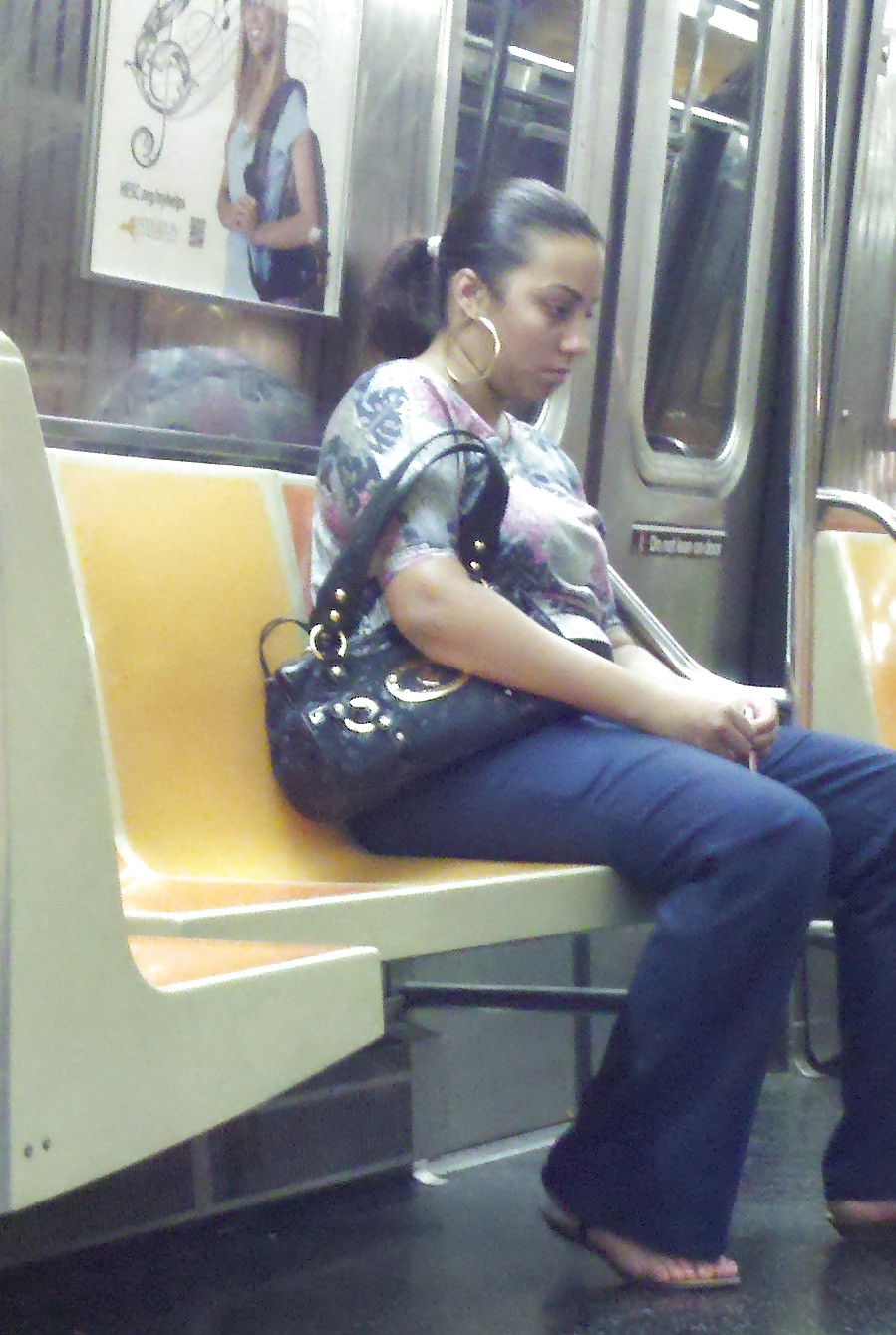 ニューヨークの地下鉄の女の子12 - 黒のレディー・ガガ
 #5789025