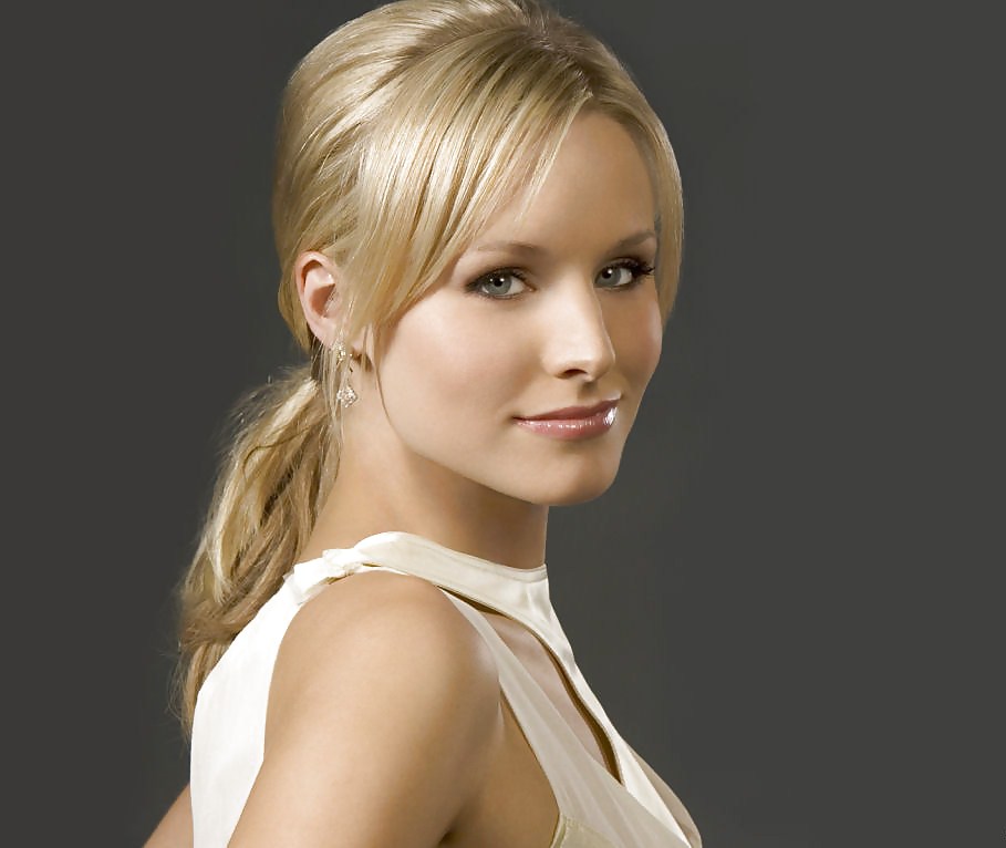 Kristen bell
 #18305204