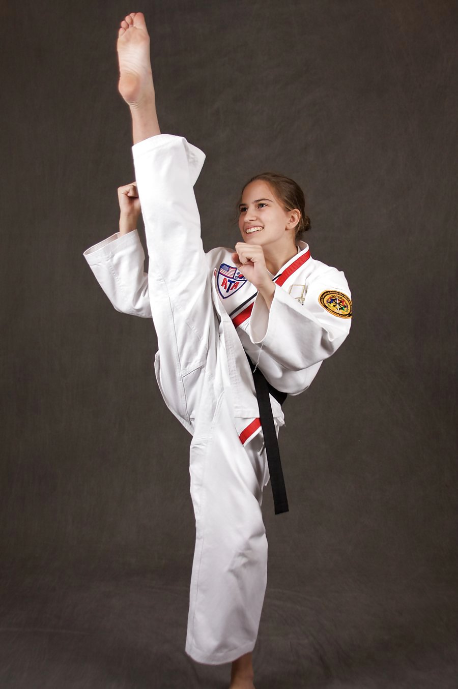 カラテガール
 #22295108