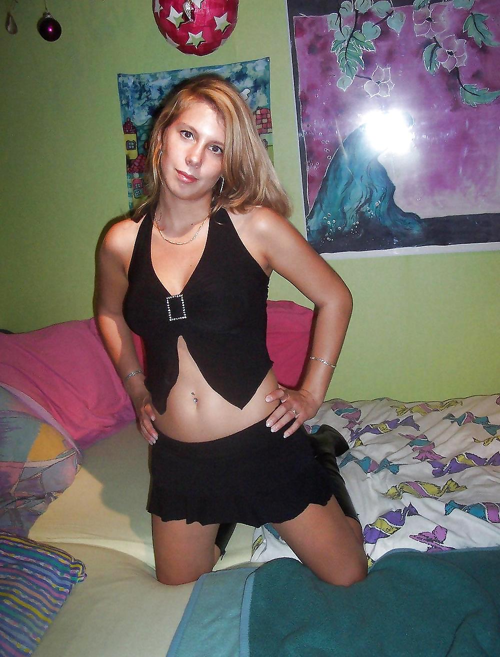 Amateur 93 #4423031