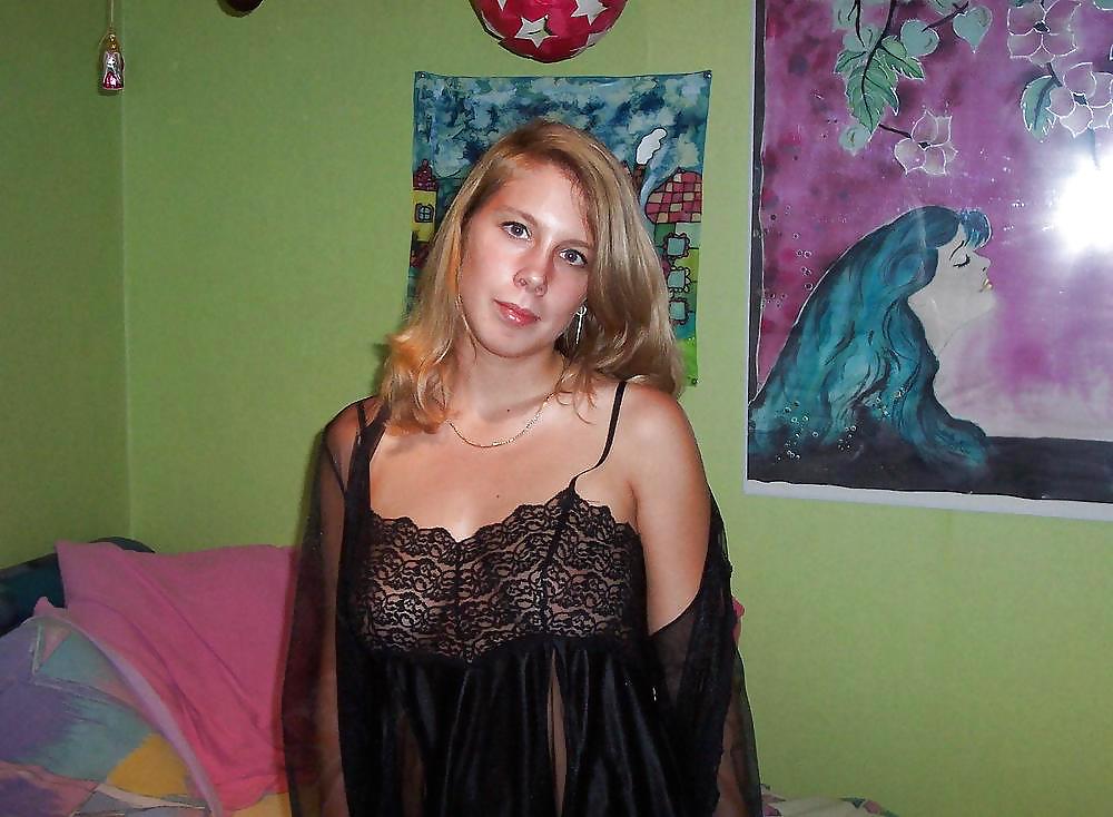 Amateur 93 #4423038