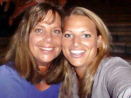 Mothers and Daughters #4574158