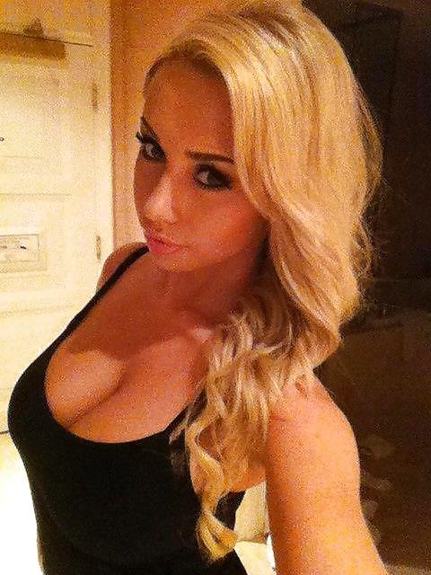 Teen Facebook Selfshots - Real Amatuers #14017345