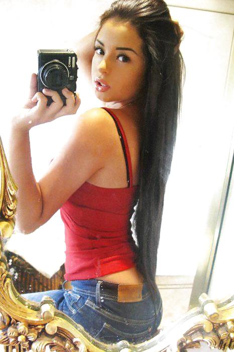 Teen Facebook Selfshots - Real Amatuers #14018186