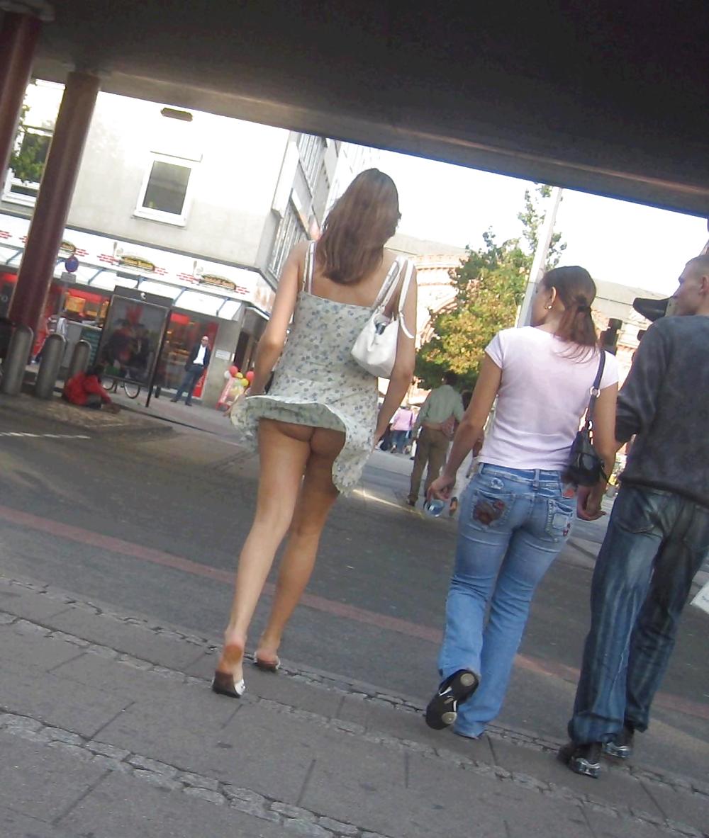 Upskirts & Esel 2 #965764