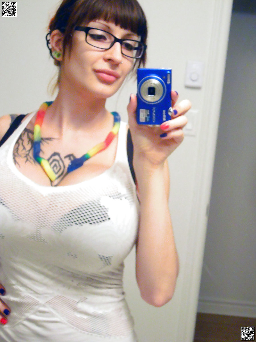 Big Titted Tätowierung Biatch #20888091