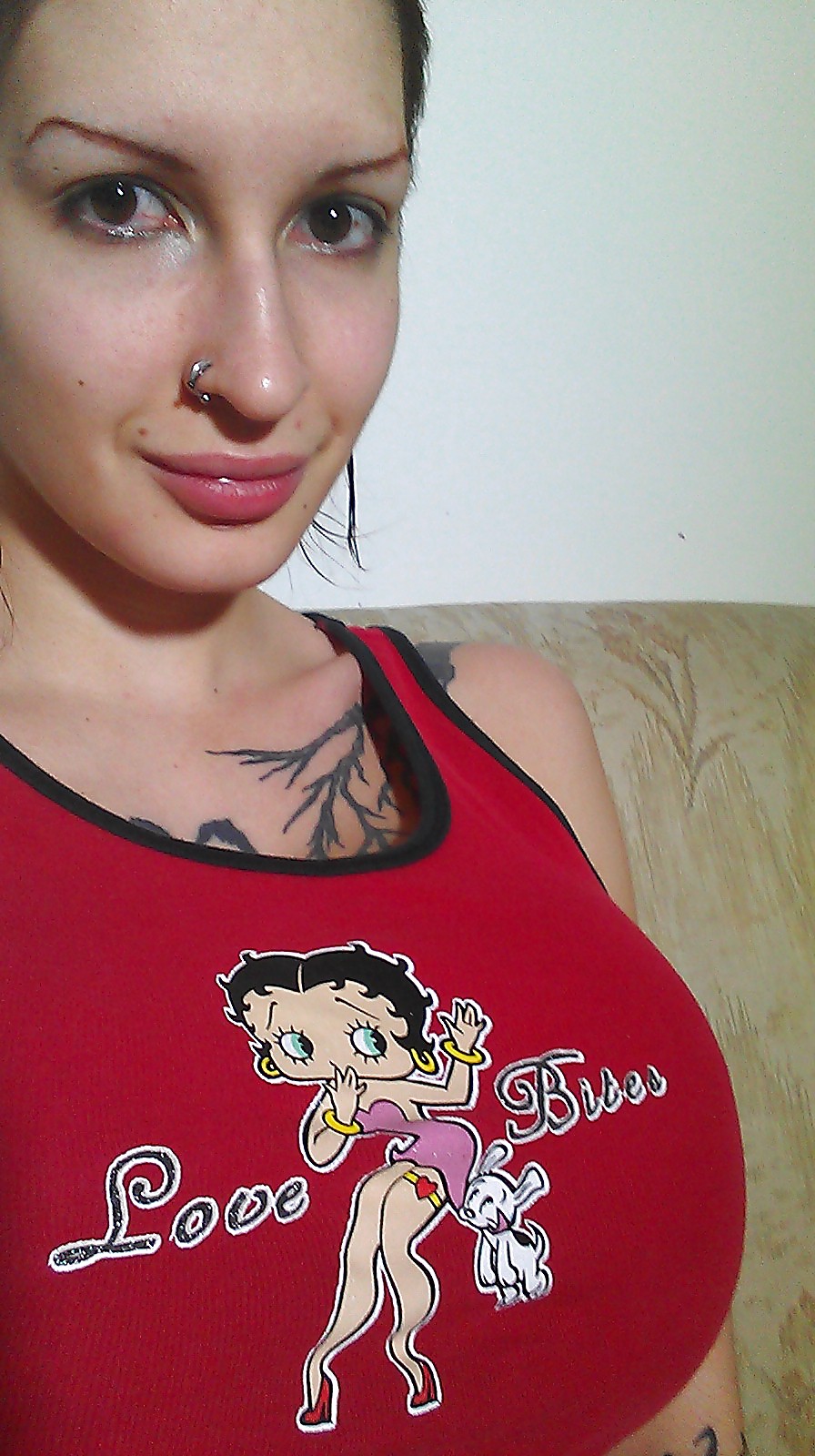 Big Titted Tätowierung Biatch #20888292
