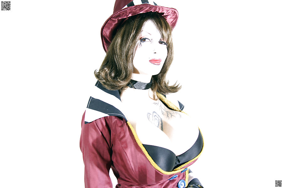 Big Titted Tätowierung Biatch #20888557
