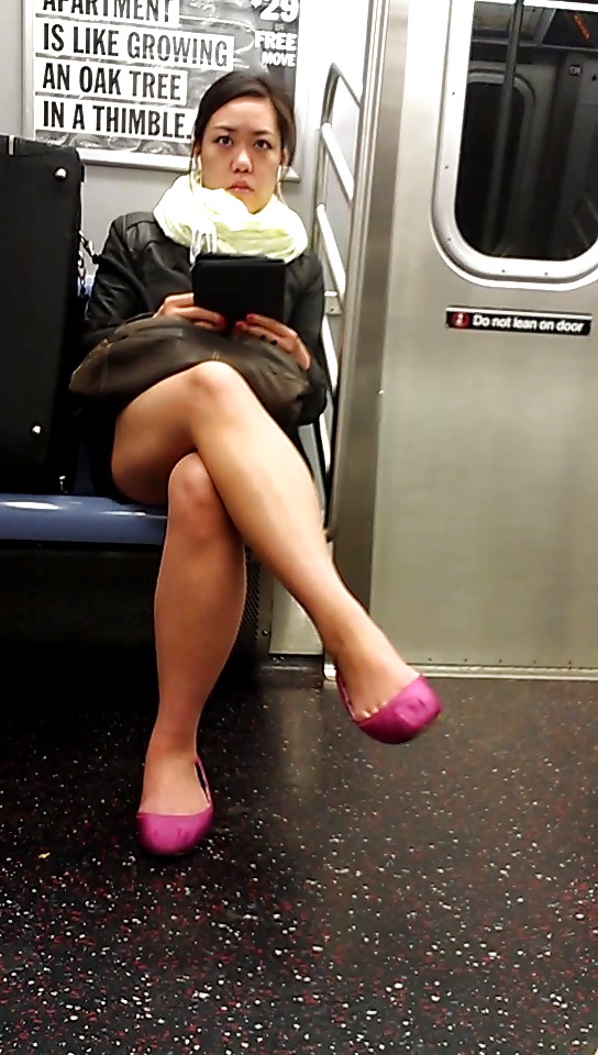 New York Subway Asiatische Mädchen Express-Linie #22394820