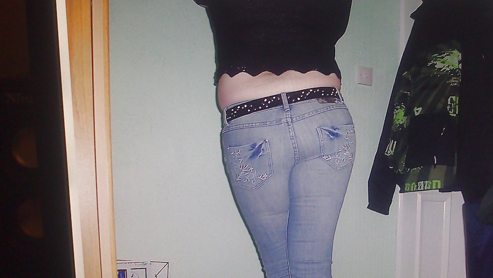 More tight jeansxx