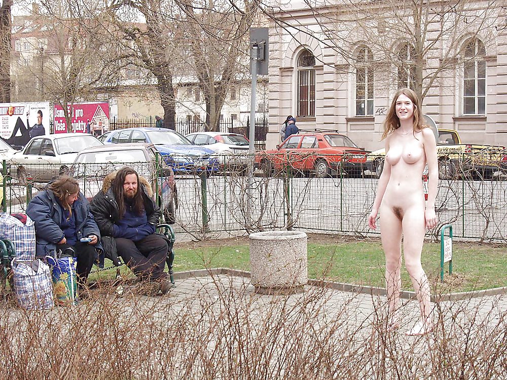 (ttl) flashes públicos de coño 10
 #3479060