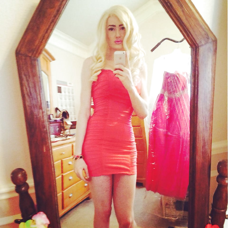 Sexy little me
 #16385784