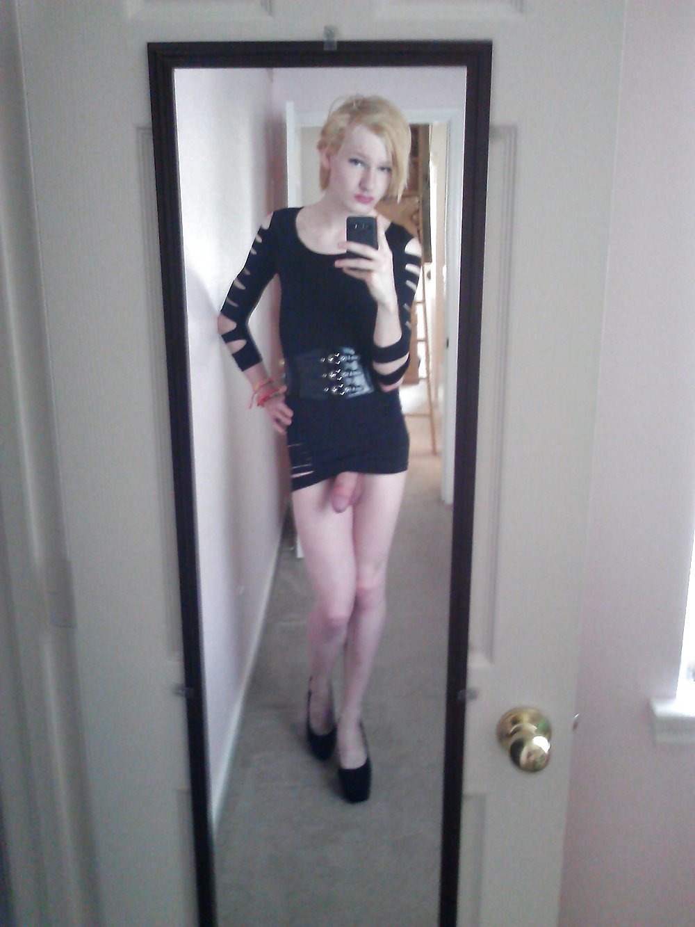 Sexy little me
 #16385991