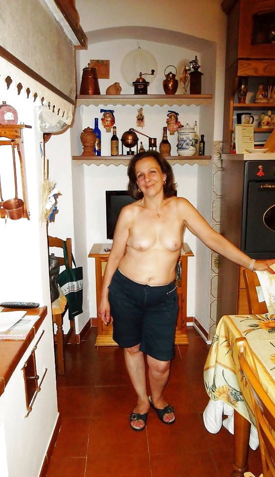 熟女の妻
 #18756208