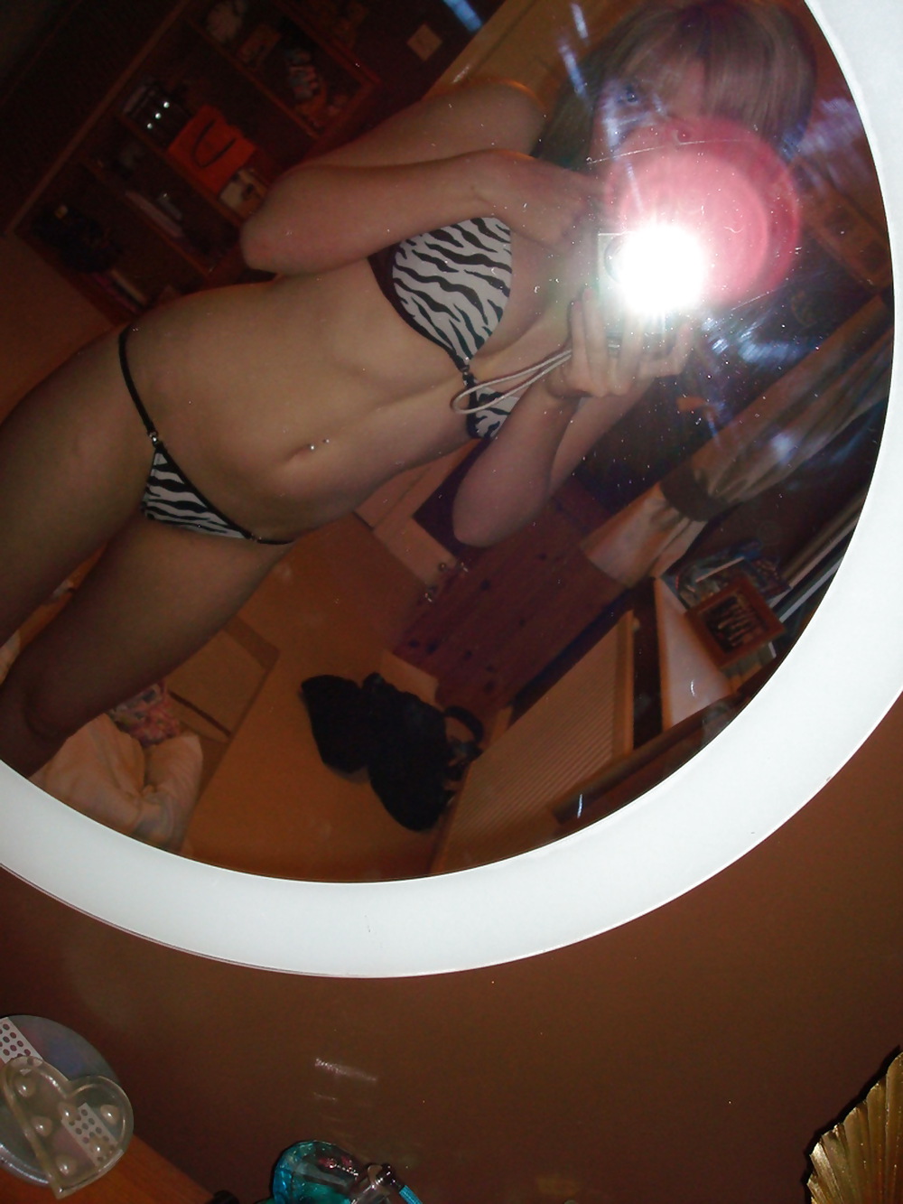 Stolen Pics - Blonde Selfshots in Mirror #13908795