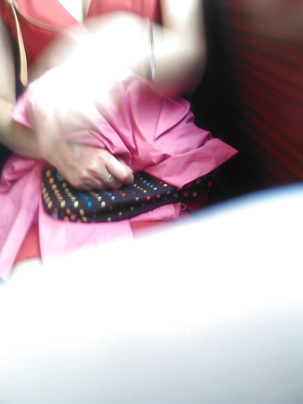 アップスカート・赤いドレスの女・欲望のトンネル
 #22587591