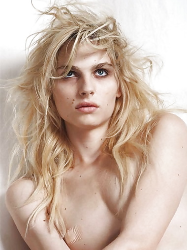 Beautiful Andrewgyne Model by TROC #10171013