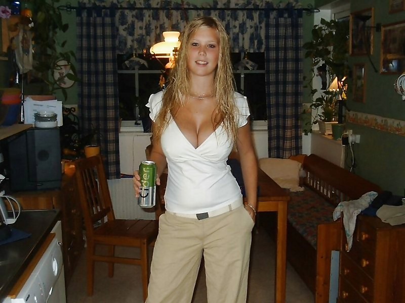 Rate Mädchen Titten =) #1355281