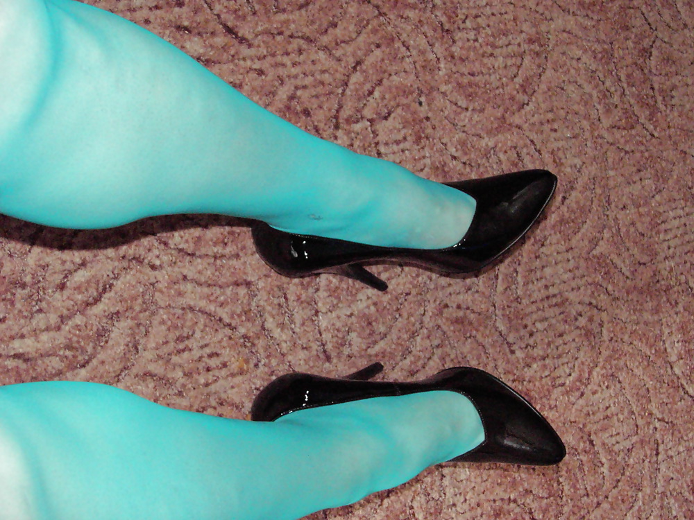 Hot Heels and Feet #7078390