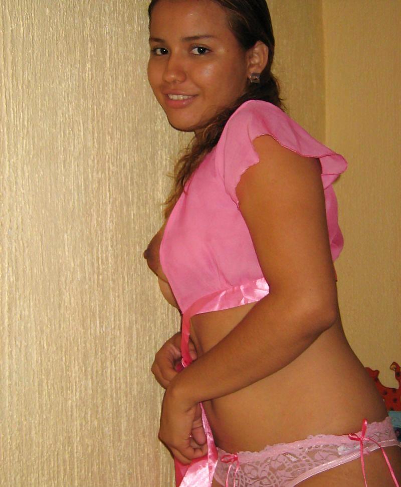 Caliente latina adolescente
 #7751361