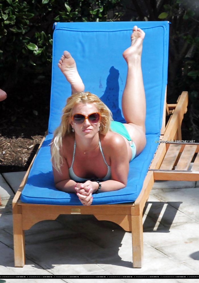 Britney Spears Teil 2 #1249970