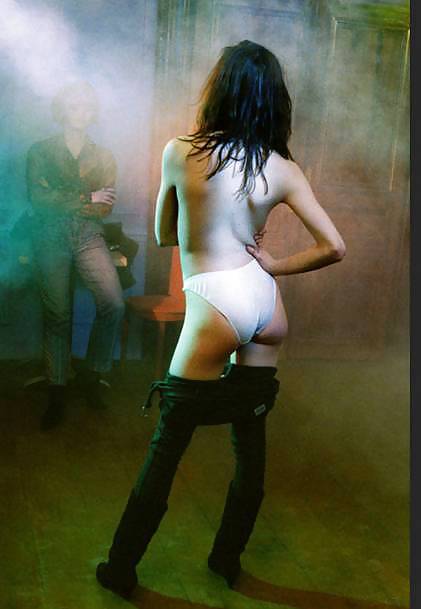 Voyeur #4520895