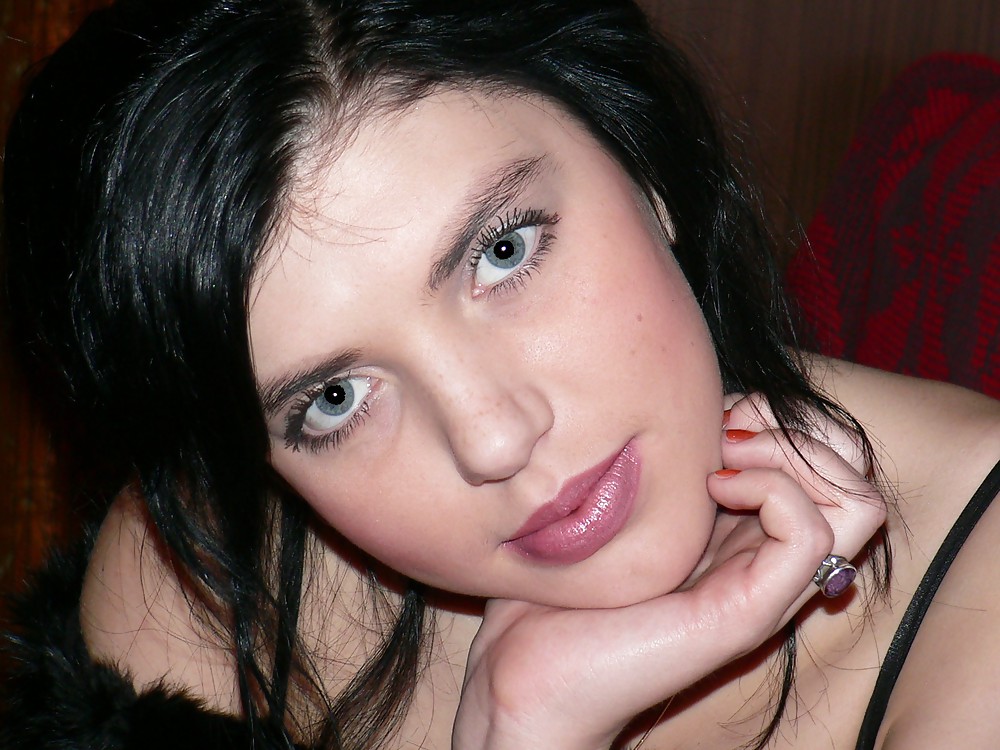 Stunning-wife
 #10662219