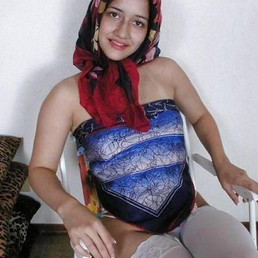 Arabisch-muslimischen Türkischen Turban-Hijab #16394158