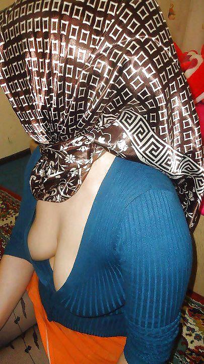 Arab Musulman Turc Hijab Turban-porter #16394162