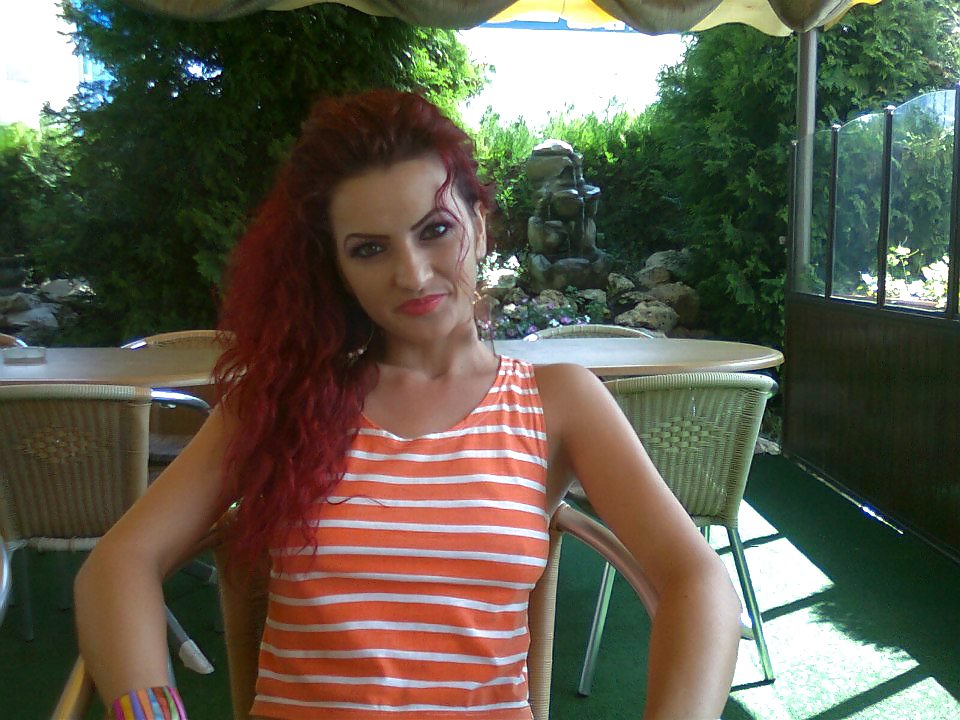 Romanian teen: Simona #17009322
