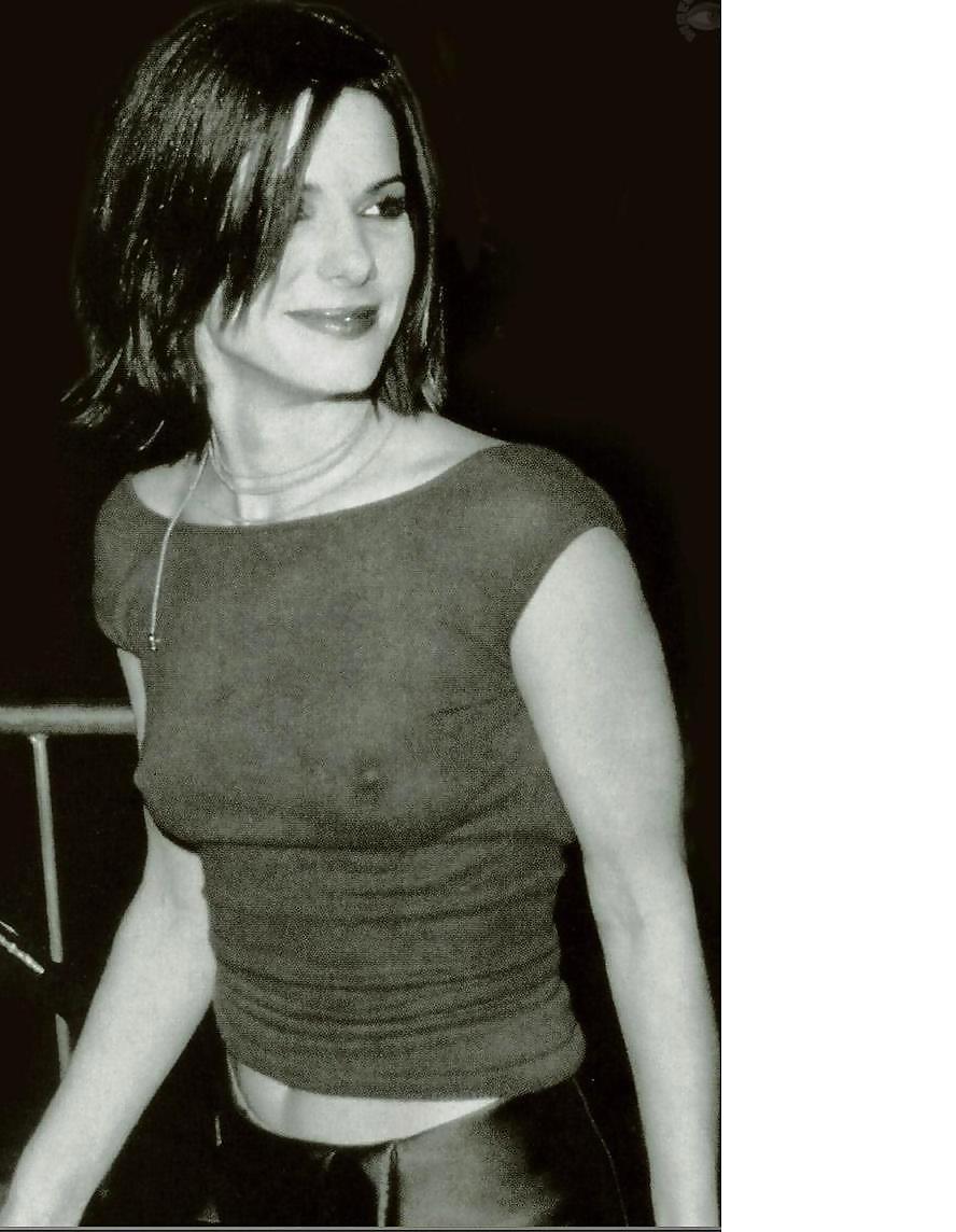 Braless 38. #4200630