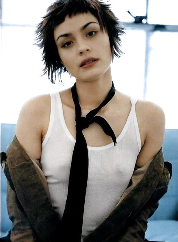 Braless 38. #4200639