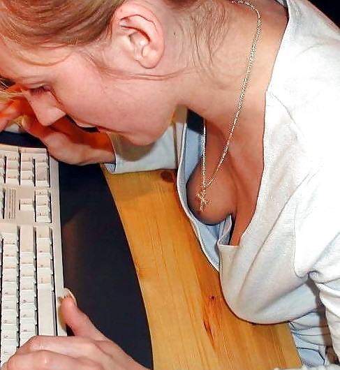 Braless 38. #4200644