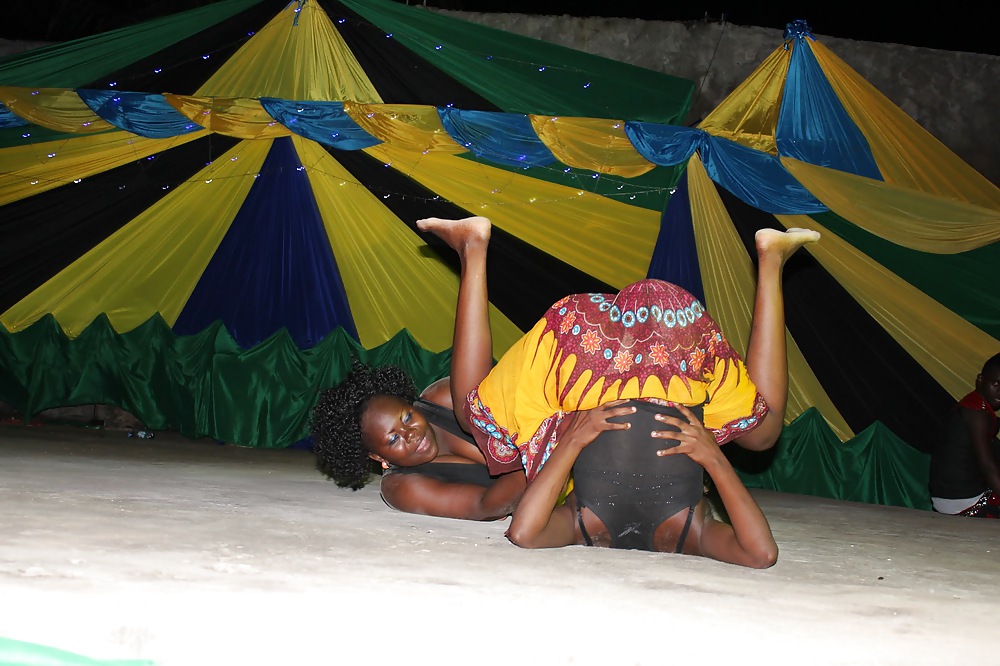 Tanzania Amazing Dance girls #18834133